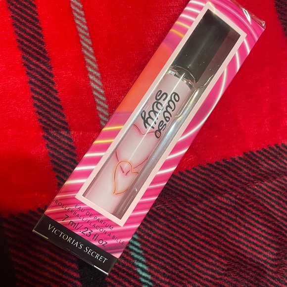 Victoria Secret Eau So Sexy perfume rollerball-NWT - Picture 2 of 3